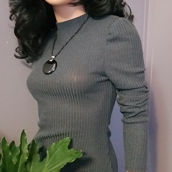 Sweater Dress FINAL PRICE CLEARANCE - Picture 3 of 8